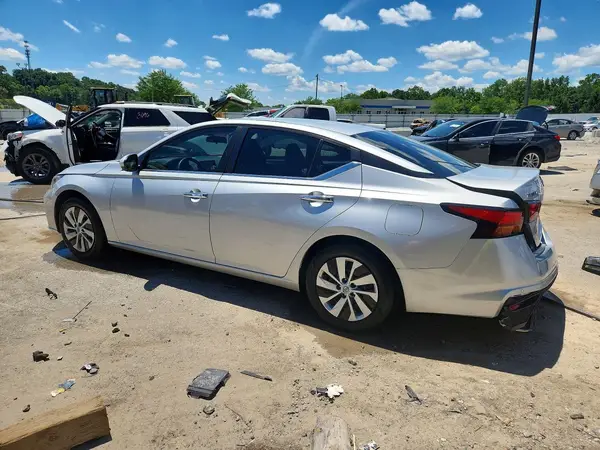 1N4BL4BV5PN374364 2023 NISSAN ALTIMA - Image 2