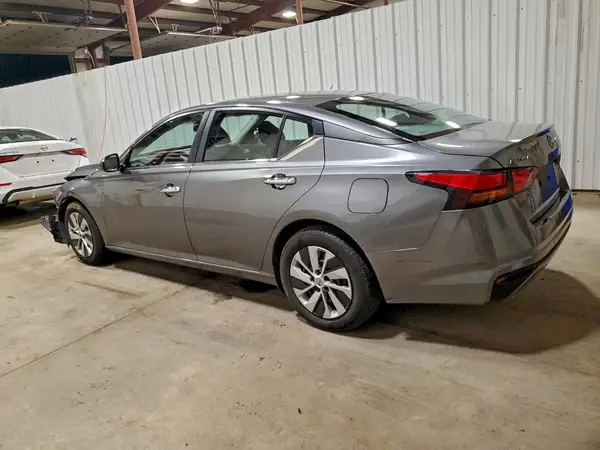 1N4BL4BV5PN388006 2023 NISSAN ALTIMA - Image 2