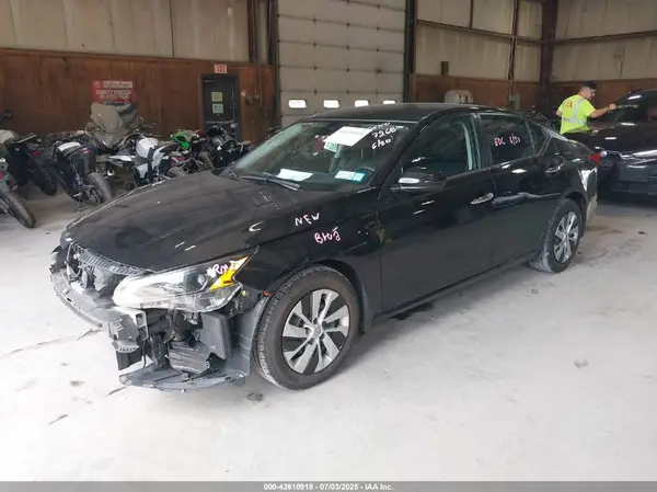1N4BL4BV5PN404124 2023 NISSAN ALTIMA - Image 2