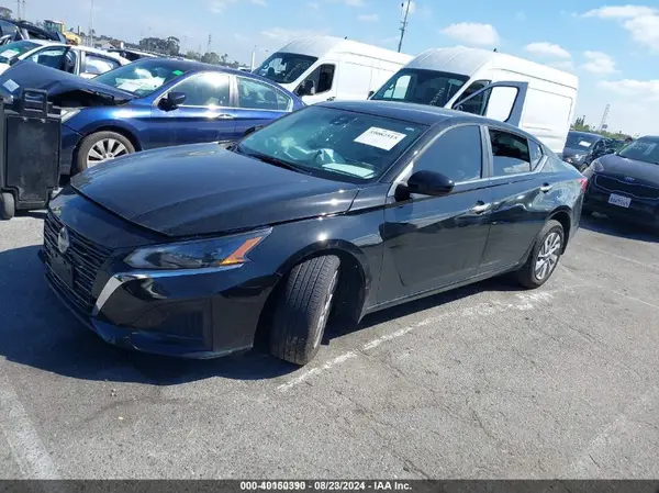 1N4BL4BV5PN413955 2023 NISSAN ALTIMA - Image 2