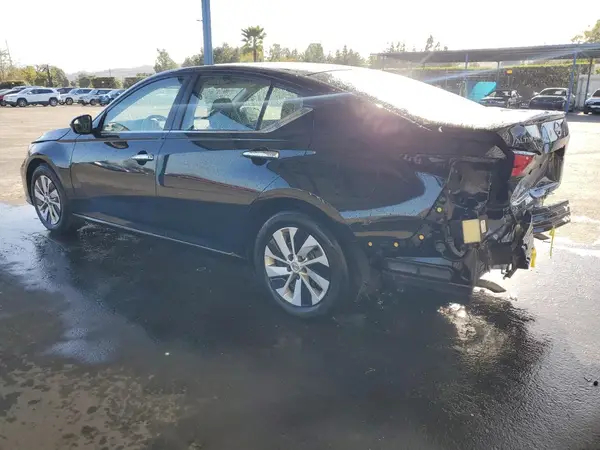 1N4BL4BV5RN366347 2024 NISSAN ALTIMA - Image 2