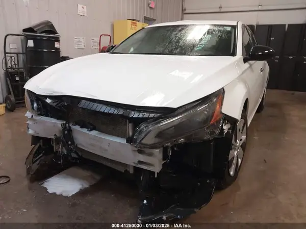 1N4BL4BV5RN370088 2024 NISSAN ALTIMA - Image 2