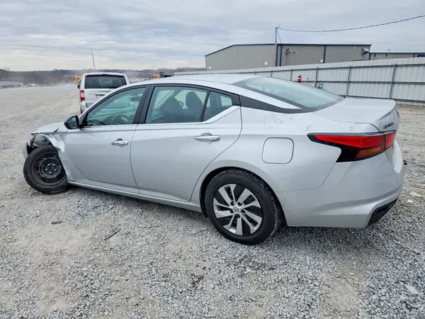 1N4BL4BV5RN375890 2024 NISSAN ALTIMA - Image 2