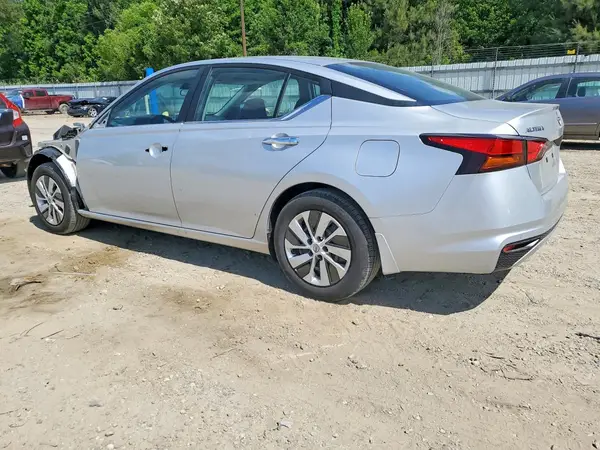 1N4BL4BV5RN404109 2024 NISSAN ALTIMA - Image 2