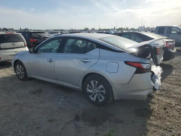 1N4BL4BV5RN414655 2024 NISSAN ALTIMA - Image 2