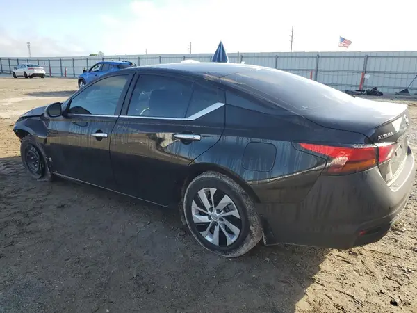 1N4BL4BV5RN418172 2024 NISSAN ALTIMA - Image 2