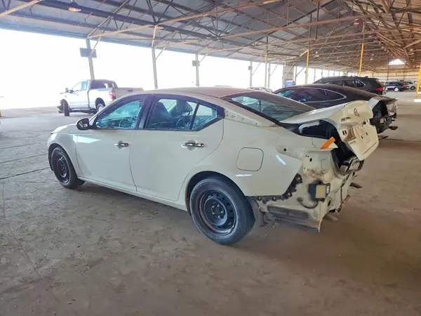 1N4BL4BV5RN429592 2024 NISSAN ALTIMA - Image 2