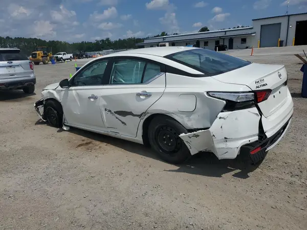 1N4BL4BV5SN333595 2025 NISSAN ALTIMA - Image 2