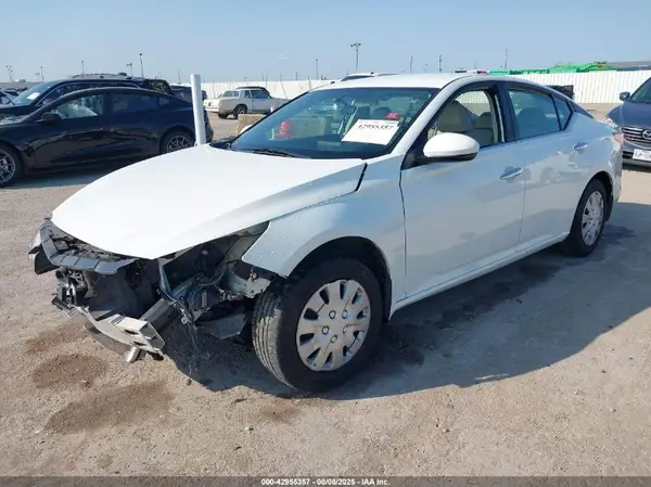 1N4BL4BV6KC102314 2019 NISSAN ALTIMA - Image 2