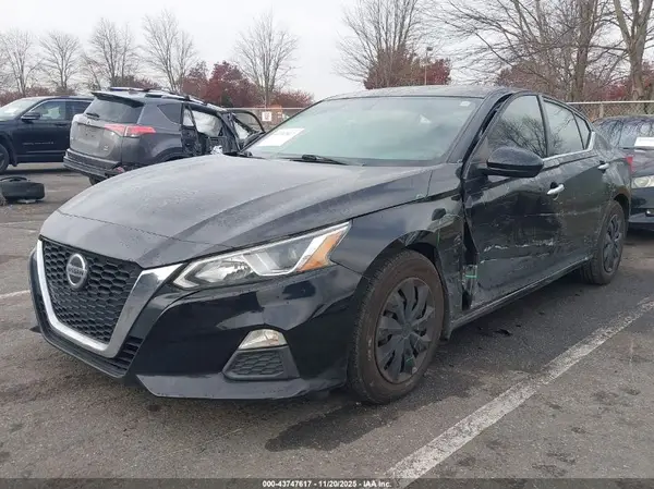 1N4BL4BV6KC104550 2019 NISSAN ALTIMA - Image 2