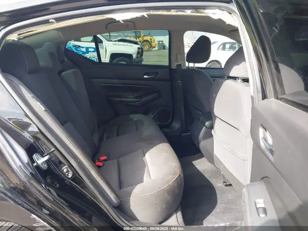 1N4BL4BV6KC125155 2019 NISSAN ALTIMA - Image 8