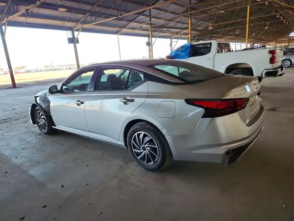 1N4BL4BV6KC125690 2019 NISSAN ALTIMA - Image 2