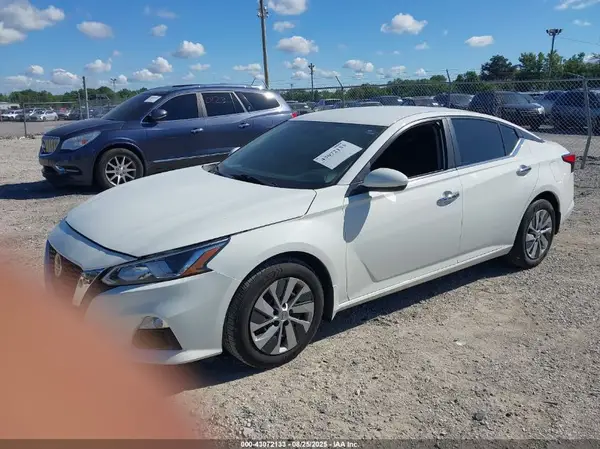 1N4BL4BV6KC137953 2019 NISSAN ALTIMA - Image 2
