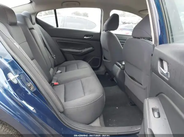 1N4BL4BV6KC153781 2019 NISSAN ALTIMA - Image 8