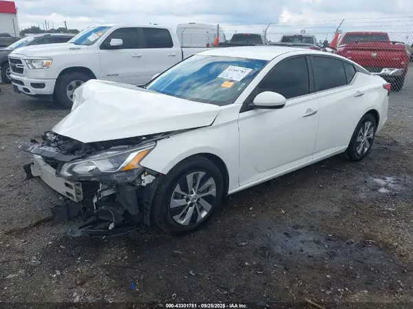1N4BL4BV6KC161427 2019 NISSAN ALTIMA - Image 2