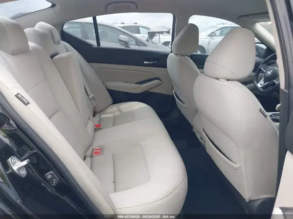 1N4BL4BV6KC172573 2019 NISSAN ALTIMA - Image 8
