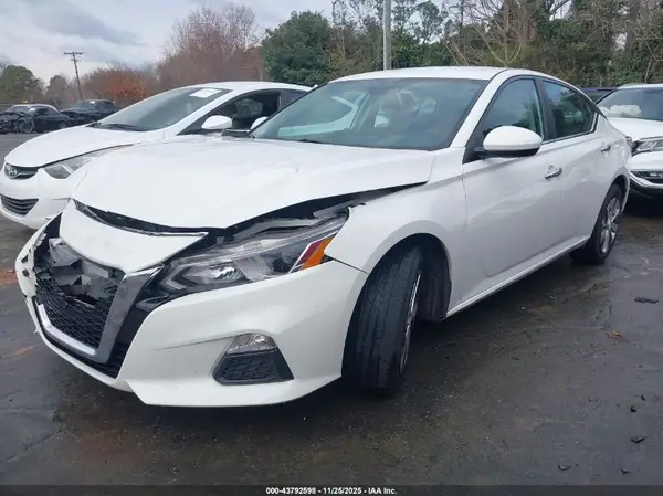 1N4BL4BV6KC232416 2019 NISSAN ALTIMA - Image 2