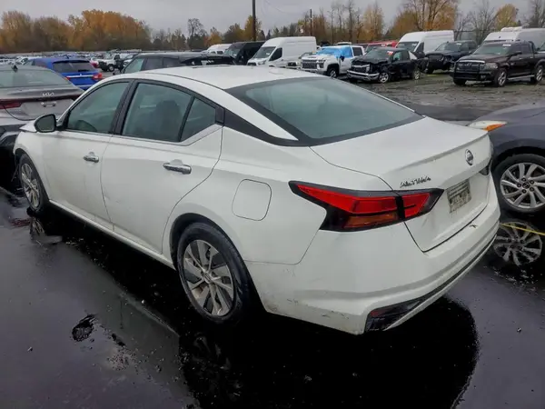 1N4BL4BV6KC232450 2019 NISSAN ALTIMA - Image 2