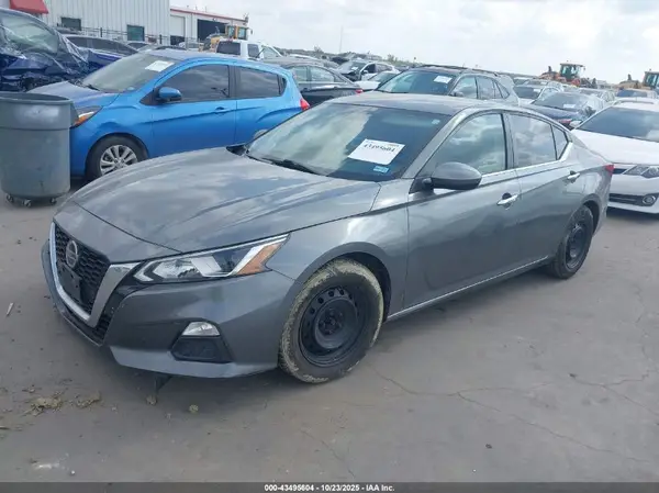 1N4BL4BV6KC259695 2019 NISSAN ALTIMA - Image 2