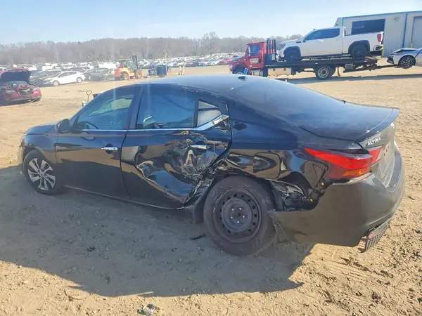 1N4BL4BV6KN301075 2019 NISSAN ALTIMA - Image 2
