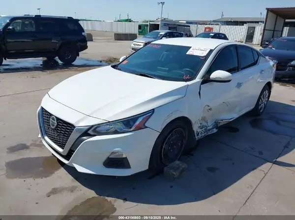 1N4BL4BV6KN316806 2019 NISSAN ALTIMA - Image 2