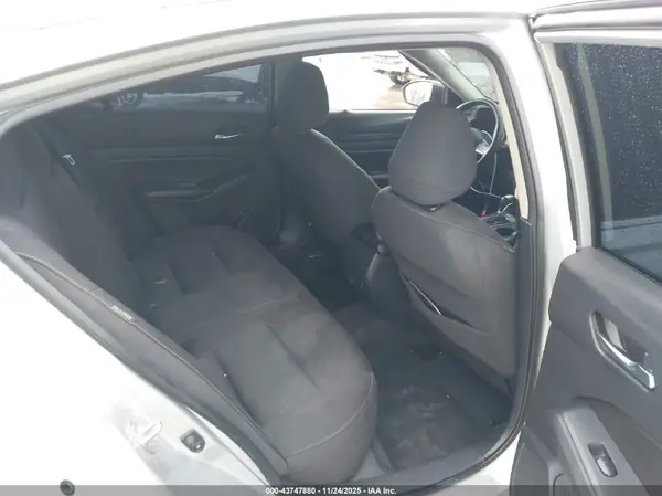 1N4BL4BV6KN323335 2019 NISSAN ALTIMA - Image 8