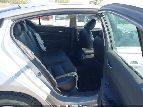 1N4BL4BV6KN325151 2019 NISSAN ALTIMA - Image 8