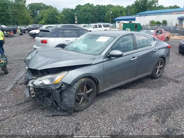 1N4BL4BV6LC145486 2020 NISSAN ALTIMA - Image 2