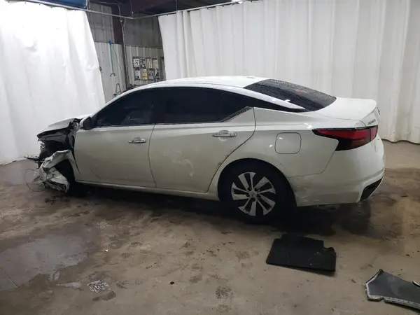 1N4BL4BV6LC208389 2020 NISSAN ALTIMA - Image 2
