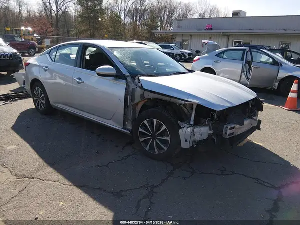 1N4BL4BV6LC208599 2020 NISSAN ALTIMA - Image 1