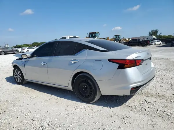 1N4BL4BV6LC216296 2020 NISSAN ALTIMA - Image 2