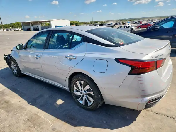 1N4BL4BV6LC218453 2020 NISSAN ALTIMA - Image 2
