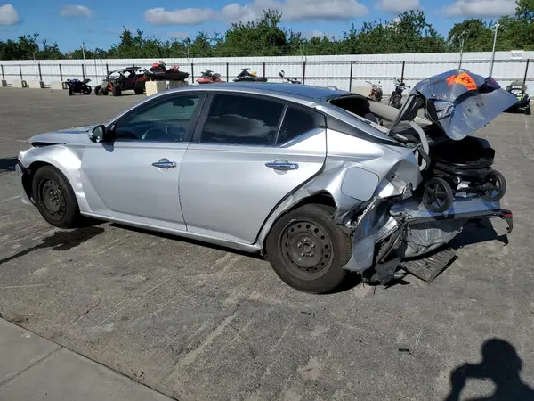 1N4BL4BV6LC228027 2020 NISSAN ALTIMA - Image 2