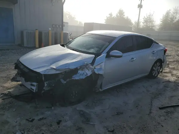 1N4BL4BV6LC234782 2020 NISSAN ALTIMA - Image 1