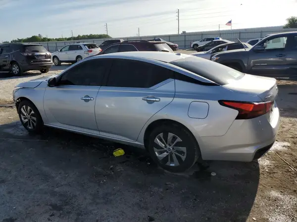 1N4BL4BV6LC240453 2020 NISSAN ALTIMA - Image 2