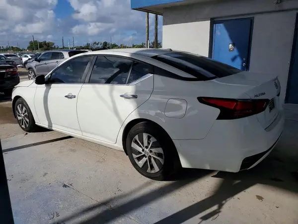 1N4BL4BV6LC242770 2020 NISSAN ALTIMA - Image 2