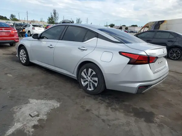 1N4BL4BV6LC245622 2020 NISSAN ALTIMA - Image 2