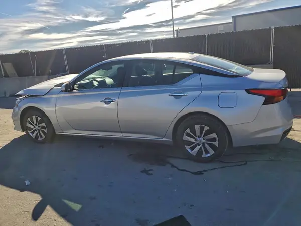 1N4BL4BV6LC276224 2020 NISSAN ALTIMA - Image 2