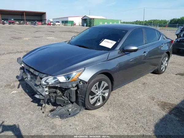 1N4BL4BV6LN316077 2020 NISSAN ALTIMA - Image 2