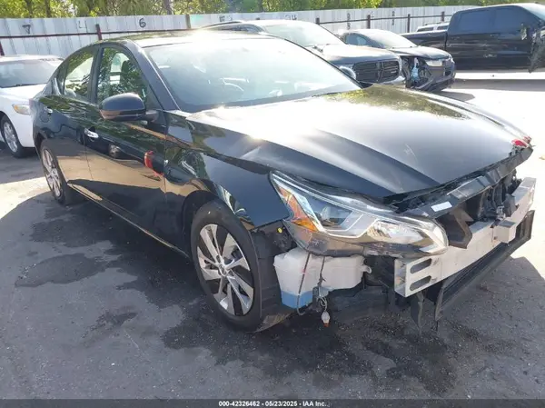 1N4BL4BV6LN319318 2020 NISSAN ALTIMA - Image 1