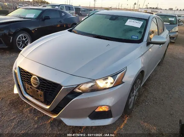 1N4BL4BV6MN310474 2021 NISSAN ALTIMA - Image 2
