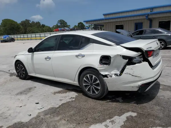 1N4BL4BV6MN314945 2021 NISSAN ALTIMA - Image 2