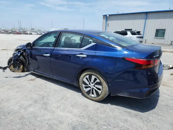 1N4BL4BV6MN347122 2021 NISSAN ALTIMA - Image 2