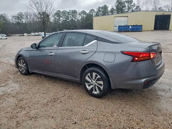 1N4BL4BV6MN379715 2021 NISSAN ALTIMA - Image 2