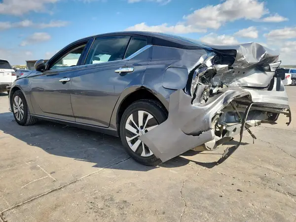 1N4BL4BV6MN394618 2021 NISSAN ALTIMA - Image 2