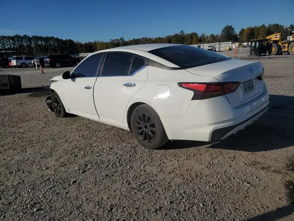 1N4BL4BV6NN329771 2022 NISSAN ALTIMA - Image 2