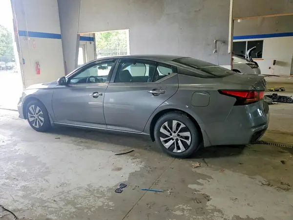 1N4BL4BV6NN366688 2022 NISSAN ALTIMA - Image 2