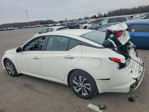 1N4BL4BV6NN378842 2022 NISSAN ALTIMA - Image 2