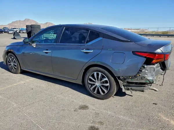 1N4BL4BV6NN384513 2022 NISSAN ALTIMA - Image 2