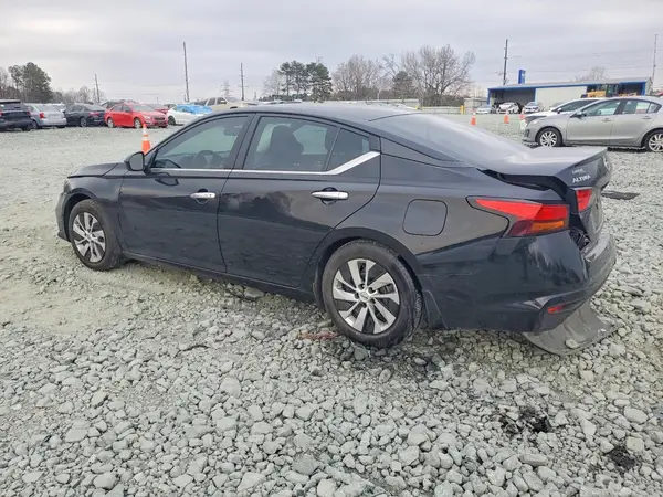 1N4BL4BV6NN411435 2022 NISSAN ALTIMA - Image 2